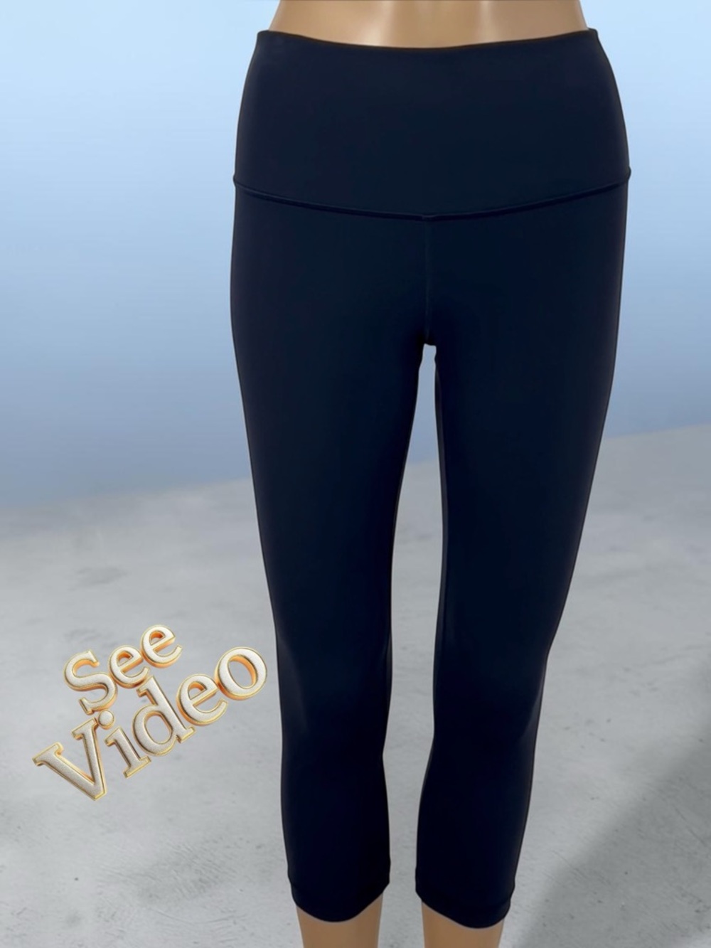 LULULEMON ATHLETICA Wunder Under Nile Blue Capri Leggings Inseam 21"